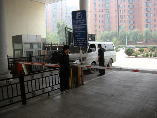 1-200HQJ5415T.jpg